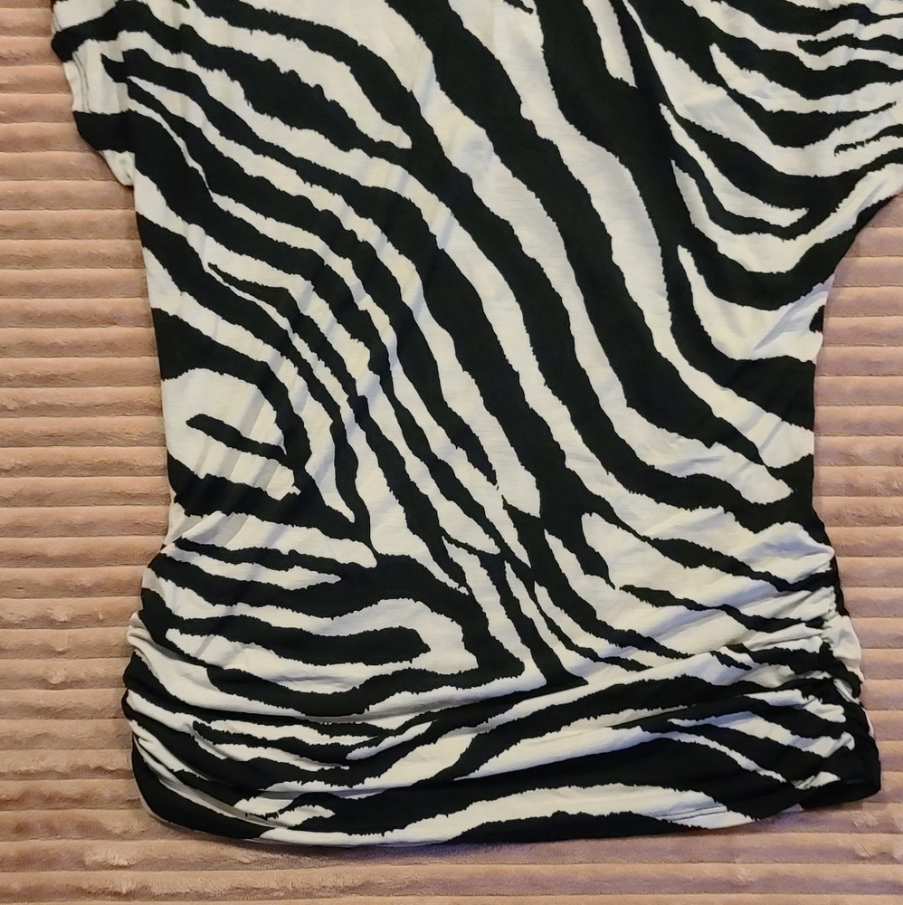 Zebra print - Picture 2 of 4